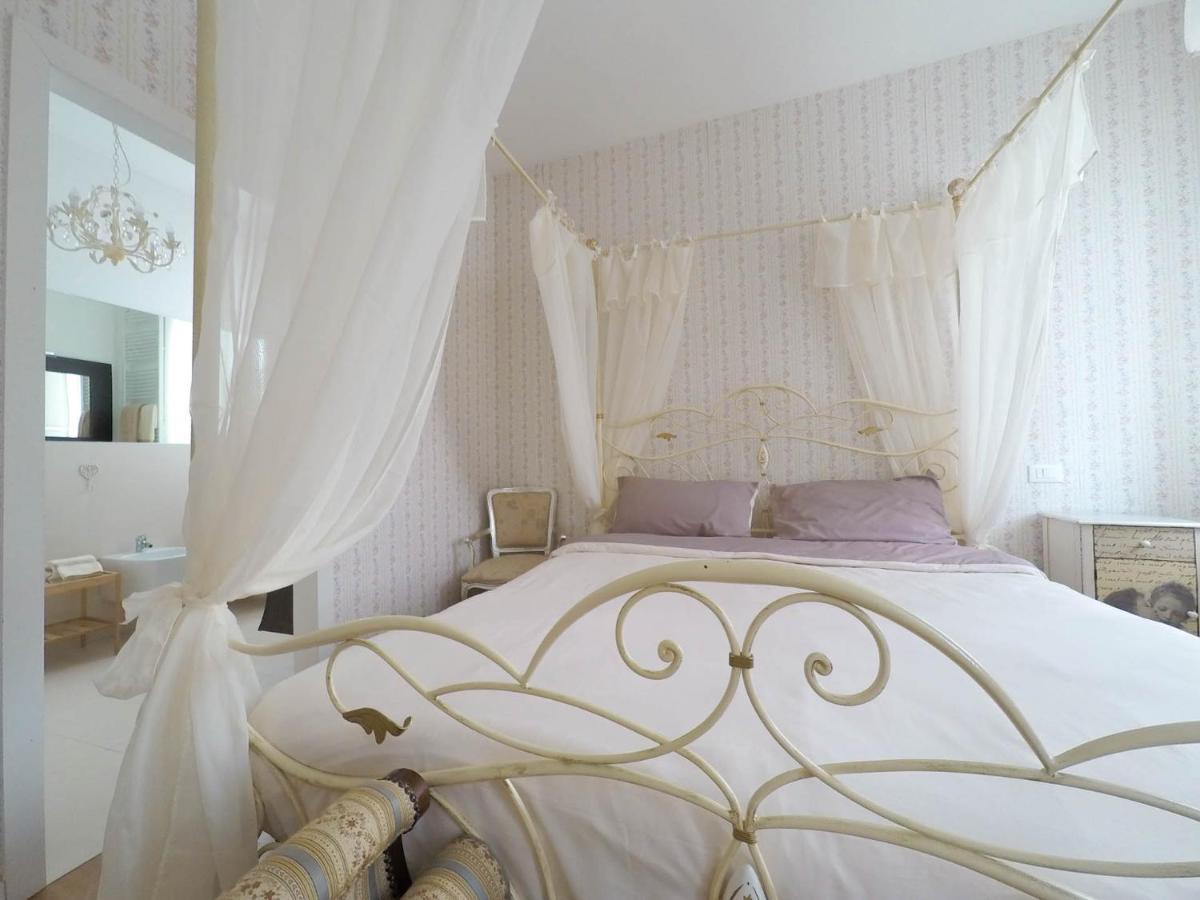 Carraie Il Bianconiglio R&B Bed & Breakfast エクステリア 写真